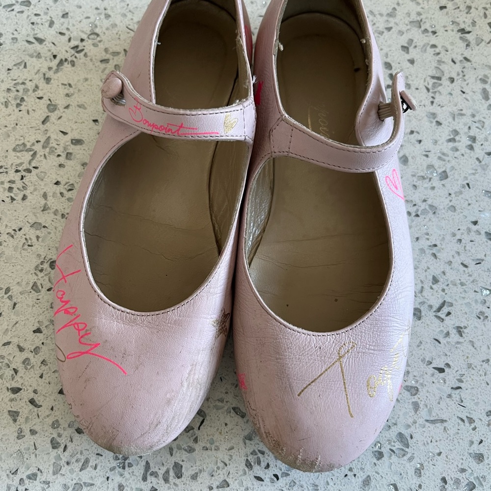 Bonpoint kids girls shoes with design size 32 used